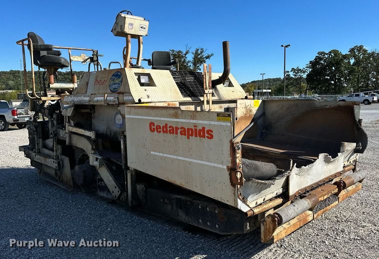 image for item OG9168 1995 Cedarapids CR361  paver