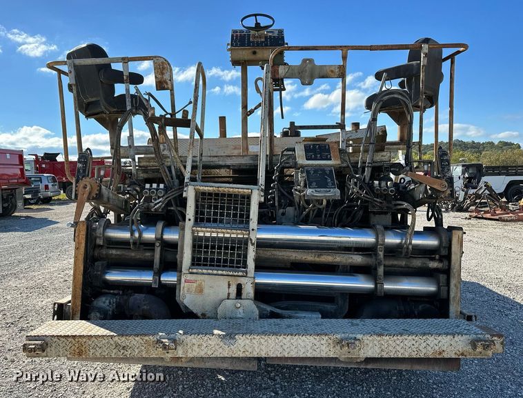 image for item OG9168 1995 Cedarapids CR361  paver