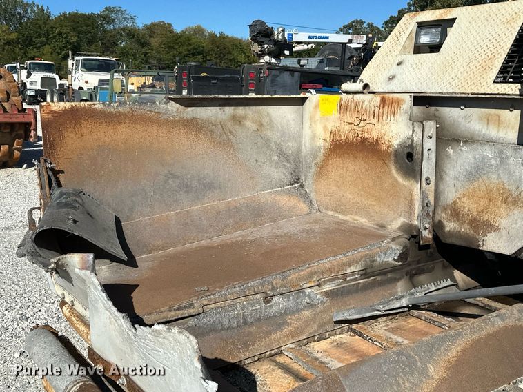 image for item OG9168 1995 Cedarapids CR361  paver