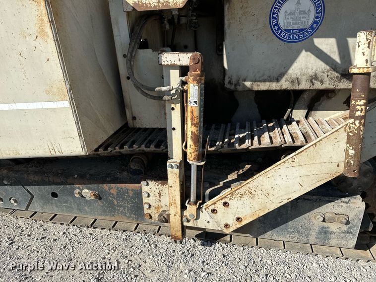 image for item OG9168 1995 Cedarapids CR361  paver