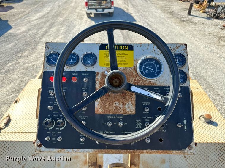 image for item OG9168 1995 Cedarapids CR361  paver