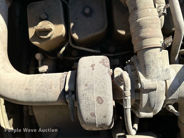 image for item OG9168 1995 Cedarapids CR361  paver