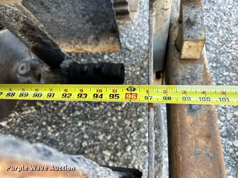 image for item OG9168 1995 Cedarapids CR361  paver