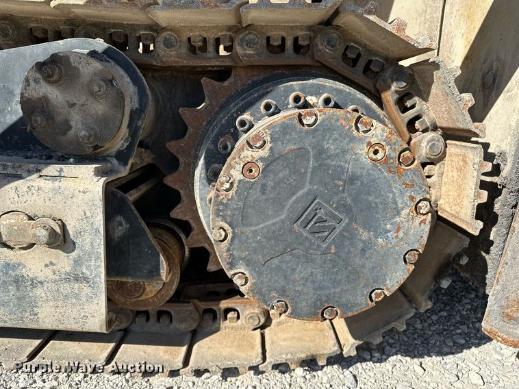 image for item OG9168 1995 Cedarapids CR361  paver