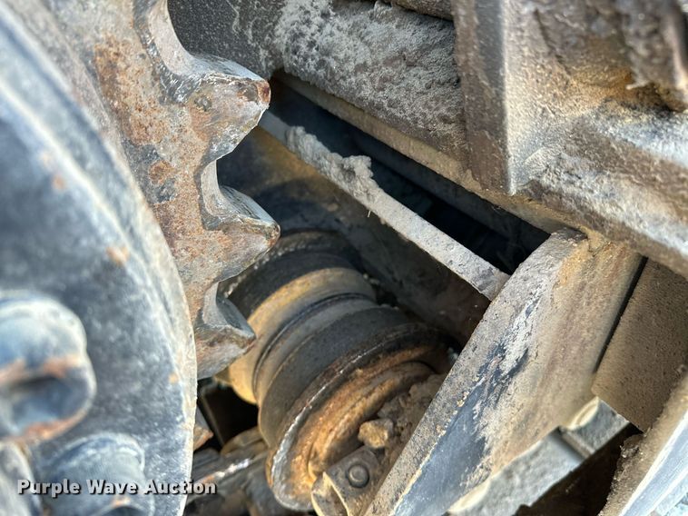 image for item OG9168 1995 Cedarapids CR361  paver