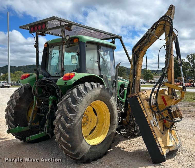 image for item OG9173 2009 John Deere 6330  MFWD tractor