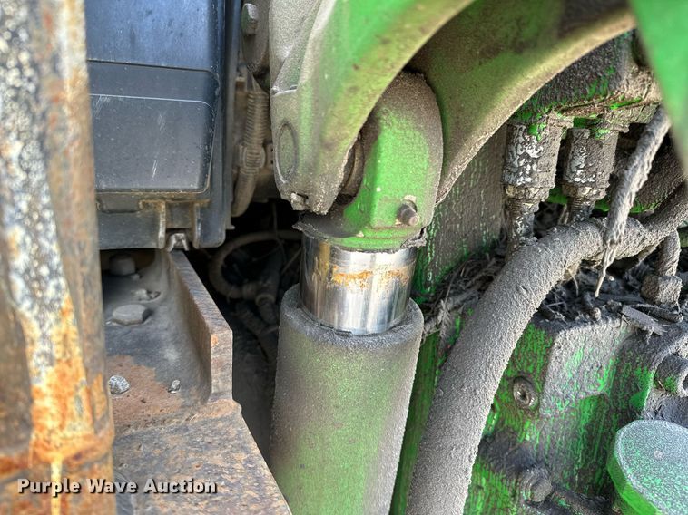 image for item OG9173 2009 John Deere 6330  MFWD tractor