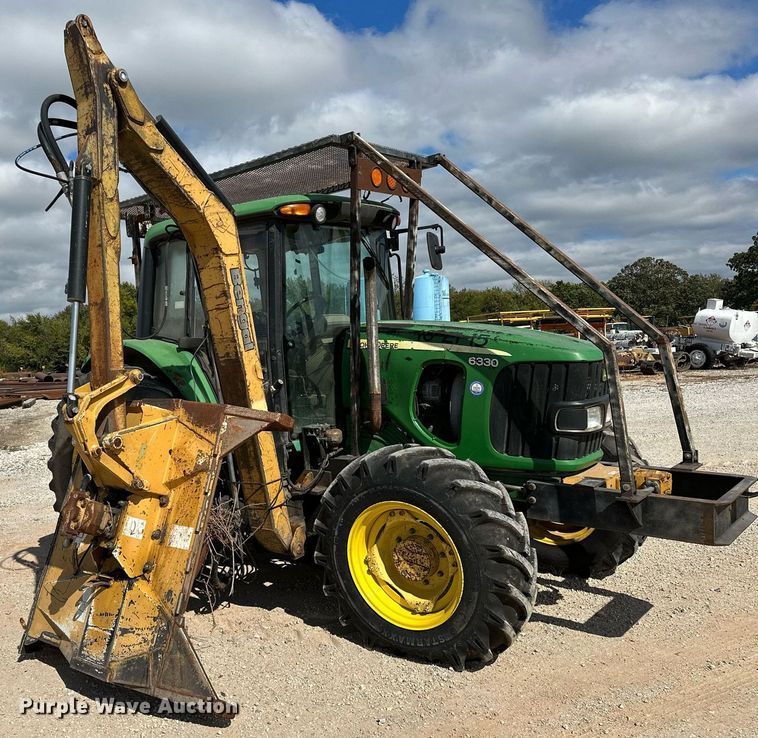image for item OG9173 2009 John Deere 6330  MFWD tractor