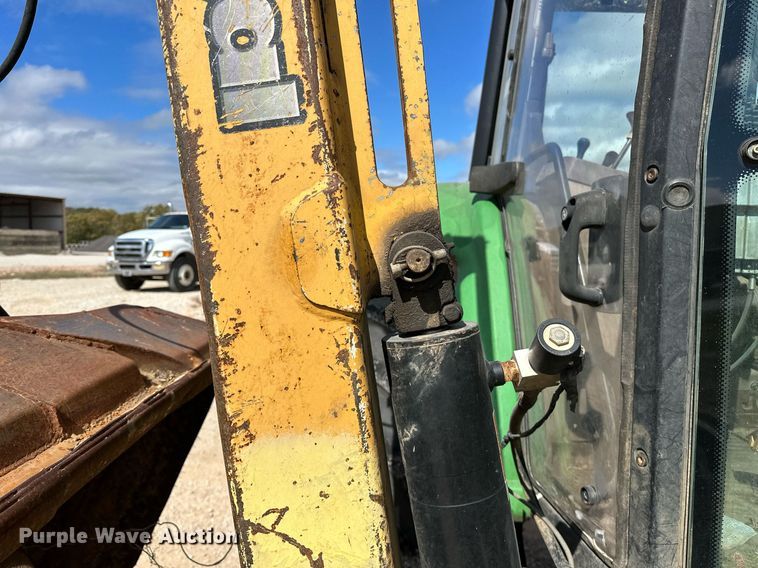 image for item OG9173 2009 John Deere 6330  MFWD tractor