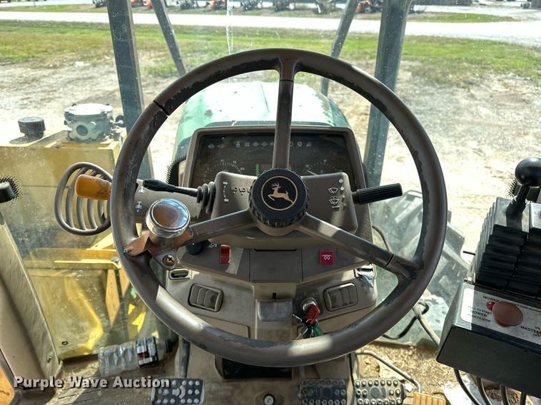 image for item OG9173 2009 John Deere 6330  MFWD tractor