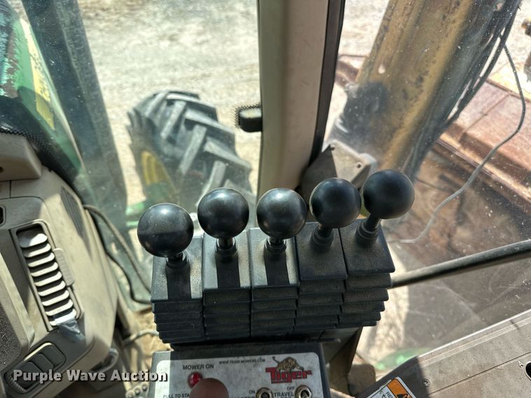 image for item OG9173 2009 John Deere 6330  MFWD tractor