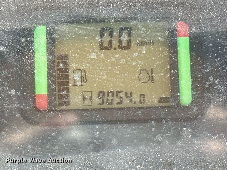 image for item OG9173 2009 John Deere 6330  MFWD tractor