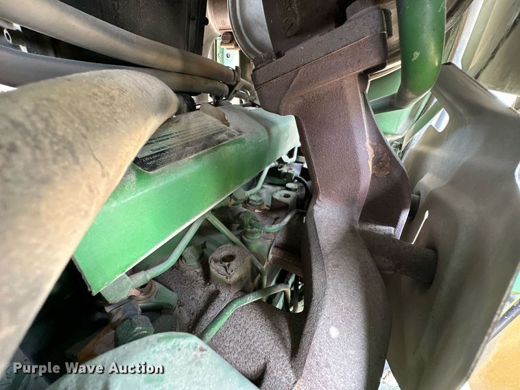 image for item OG9173 2009 John Deere 6330  MFWD tractor