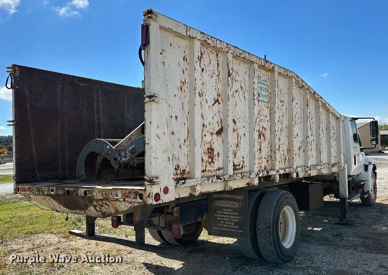 image for item OG9183 2003 International 4300  crane truck