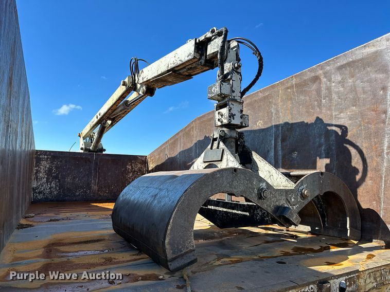 image for item OG9183 2003 International 4300  crane truck