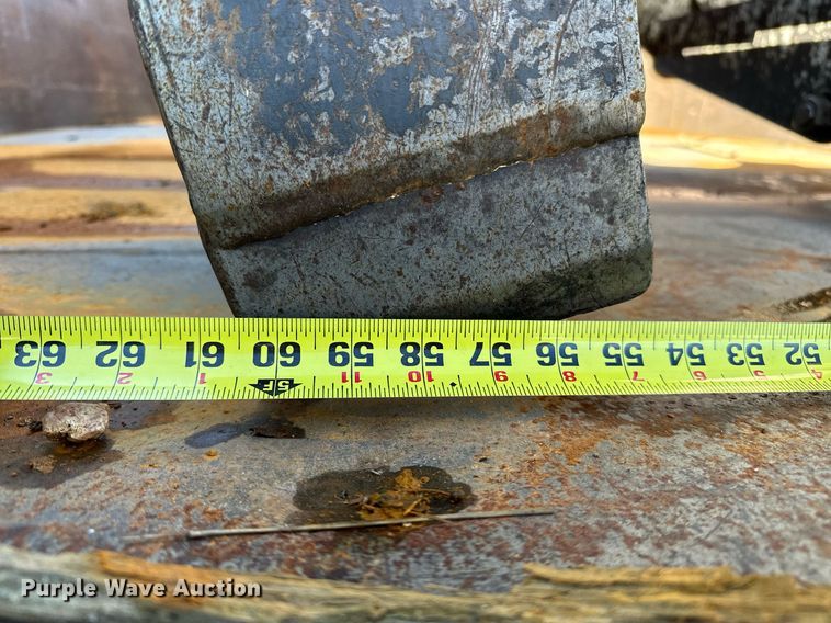 image for item OG9183 2003 International 4300  crane truck