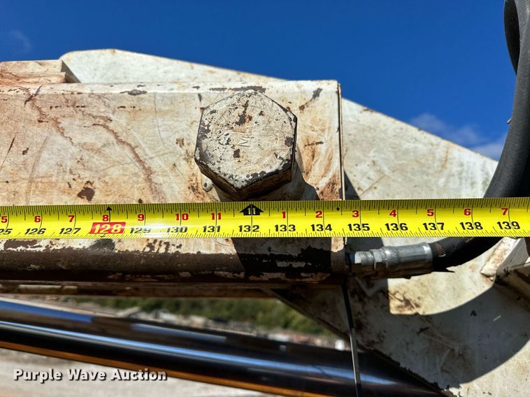 image for item OG9183 2003 International 4300  crane truck