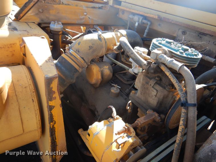 image for item OG9185 1979 Caterpillar 613B  grid roller