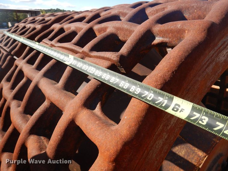 image for item OG9185 1979 Caterpillar 613B  grid roller