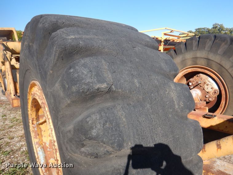 image for item OG9185 1979 Caterpillar 613B  grid roller