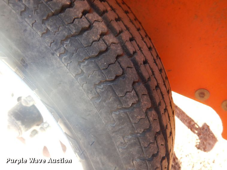 image for item OG9186 2003 Solartech Silent Messenger II  message board trailer