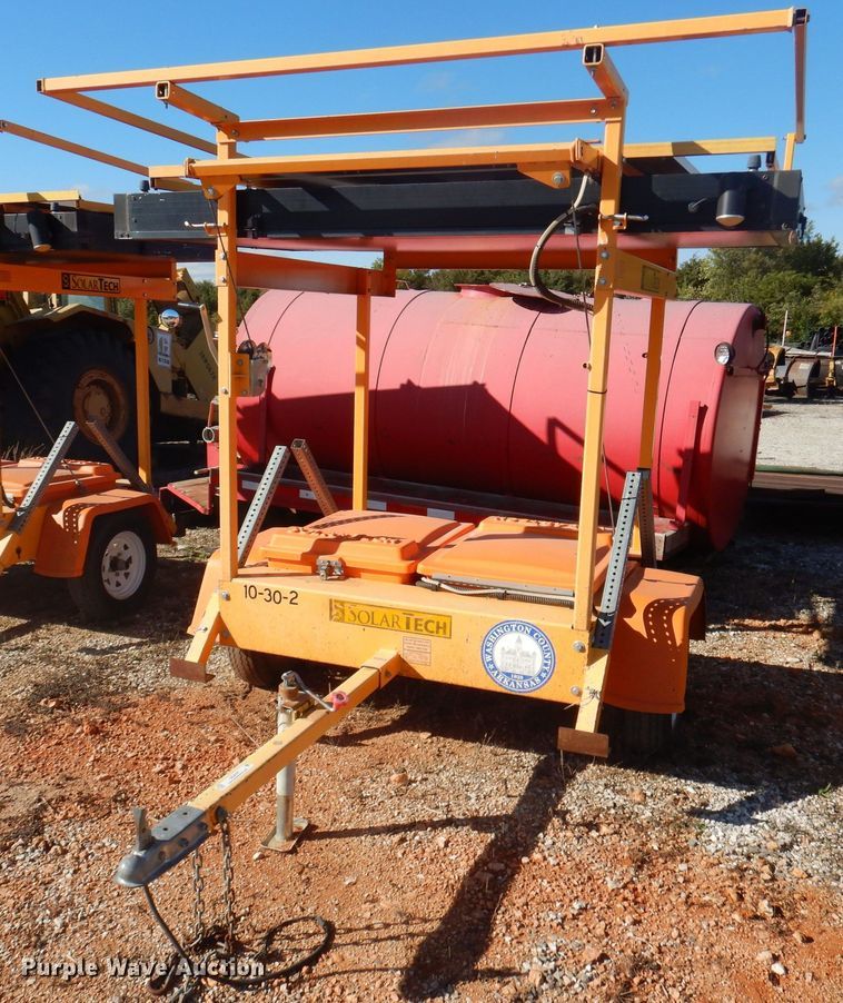 image for item OG9187 2003 Solartech Silent Messenger II  message board trailer