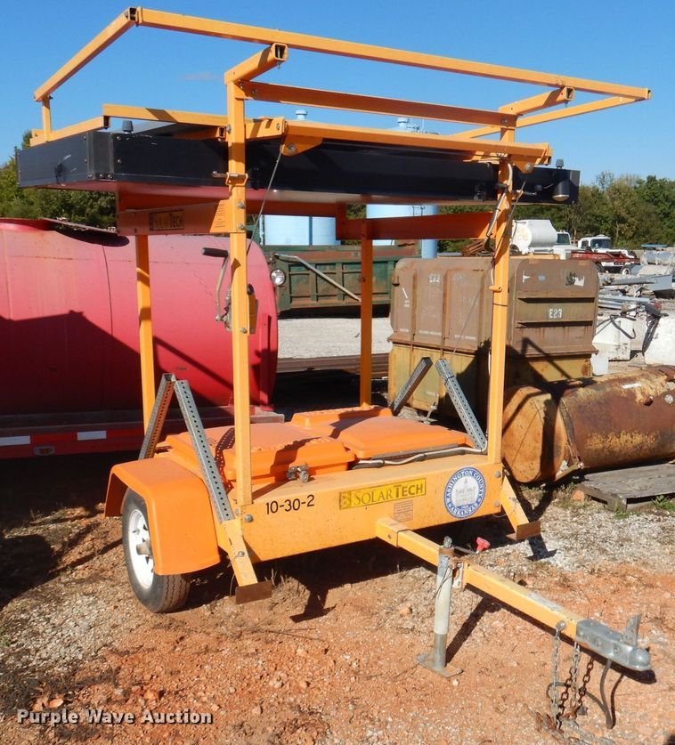 image for item OG9187 2003 Solartech Silent Messenger II  message board trailer