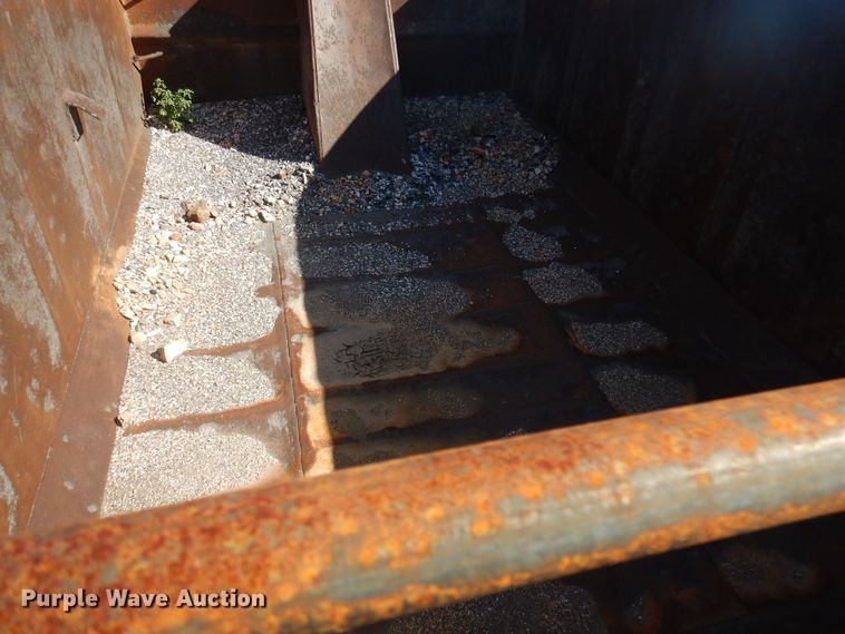 image for item OG9212 Ox Bodies  dump bed