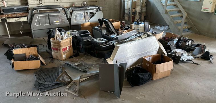 image for item ZA0374 Law enforcement equipment