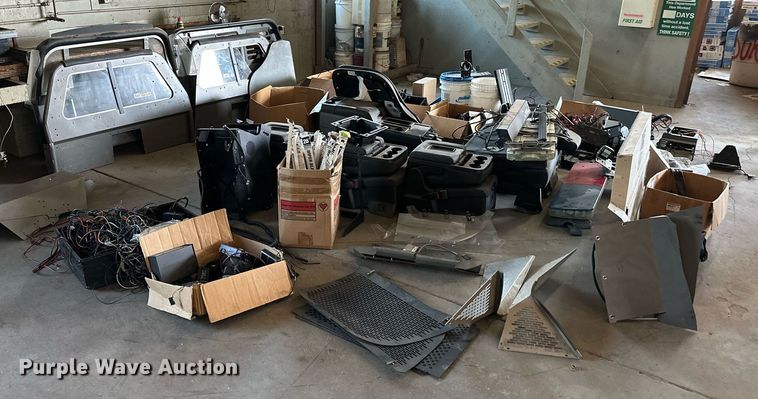 image for item ZA0374 Law enforcement equipment