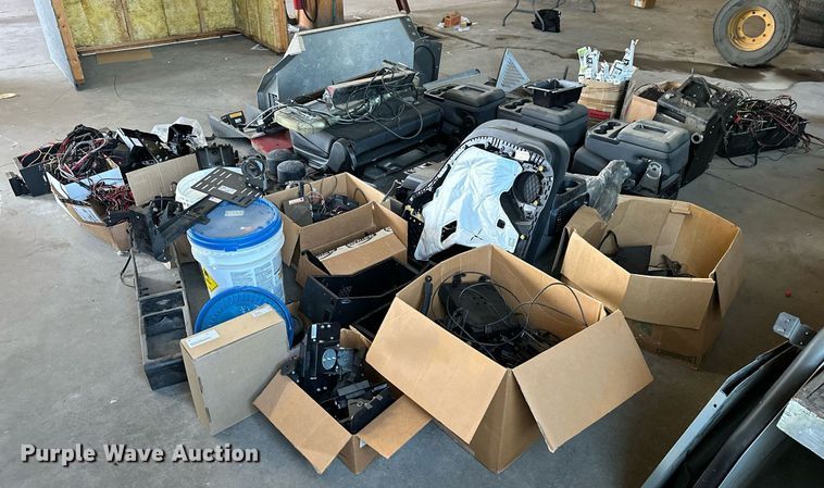 image for item ZA0374 Law enforcement equipment