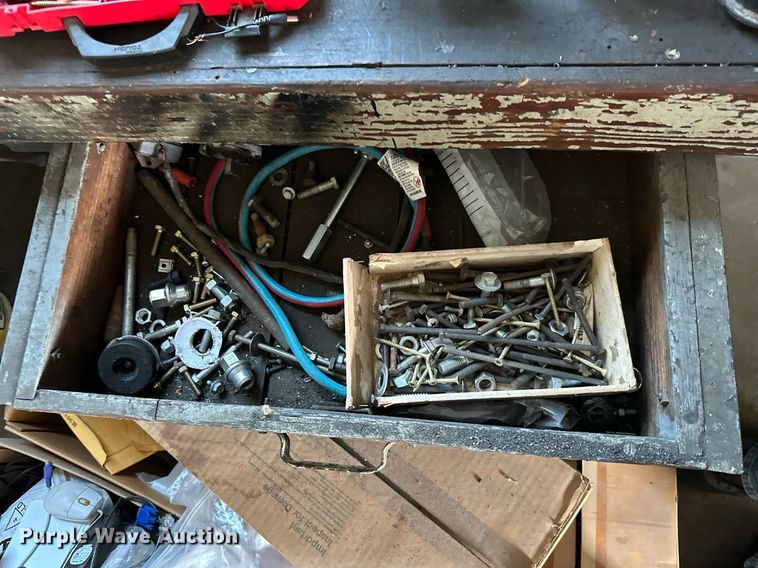 image for item ZA0374 Law enforcement equipment