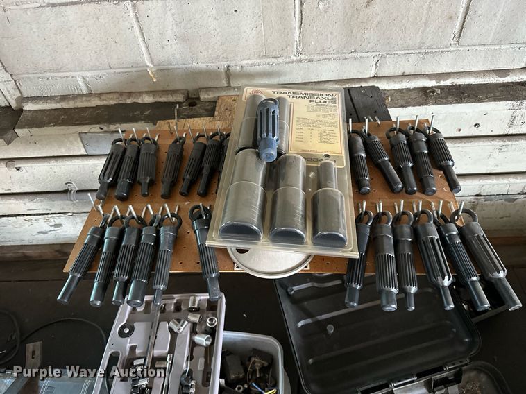 image for item ZA0374 Law enforcement equipment