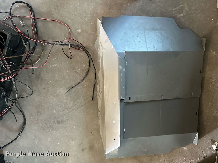 image for item ZA0374 Law enforcement equipment