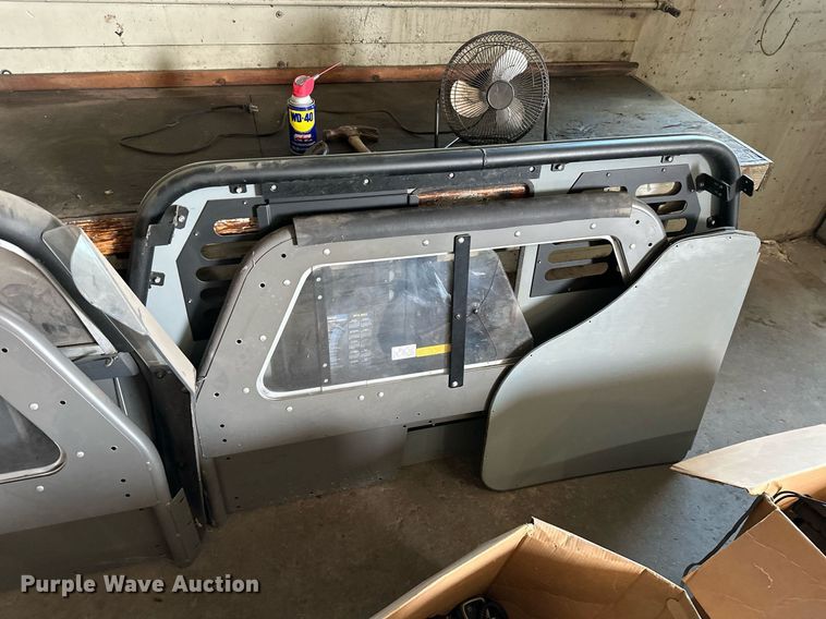 image for item ZA0374 Law enforcement equipment