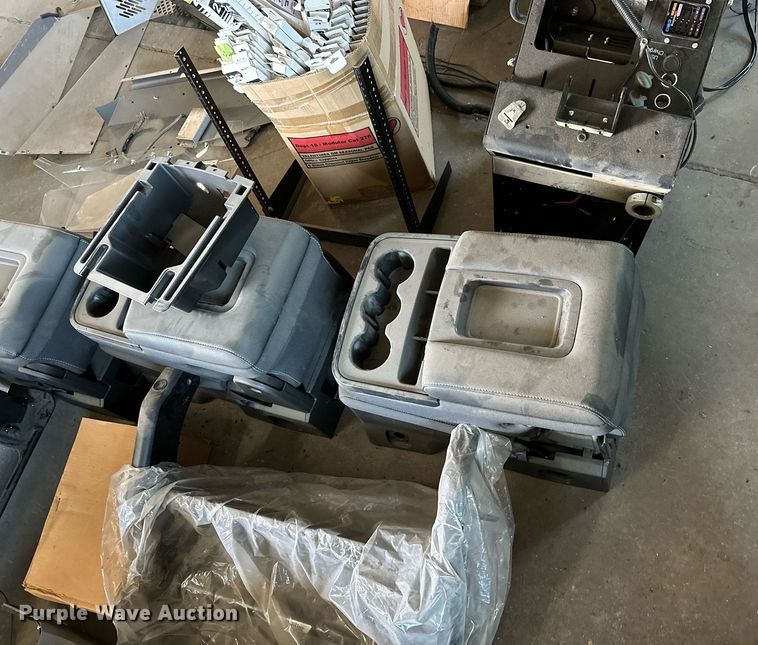 image for item ZA0374 Law enforcement equipment