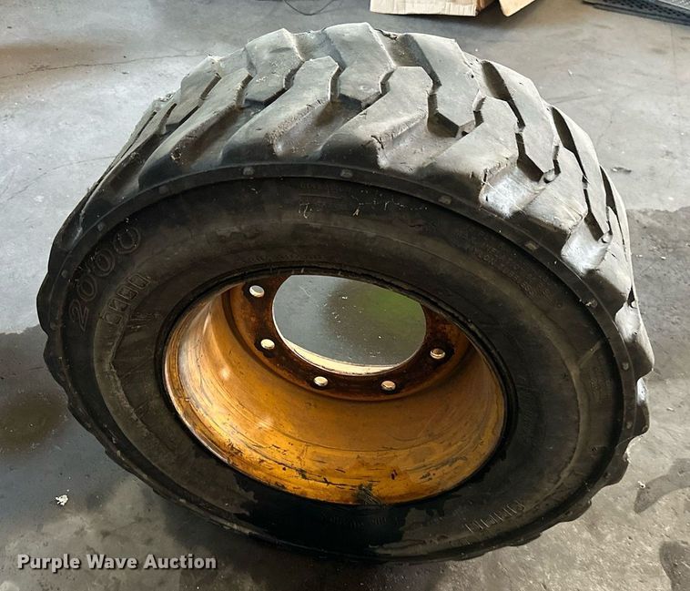 image for item ZA0375 Approximately 52 tires