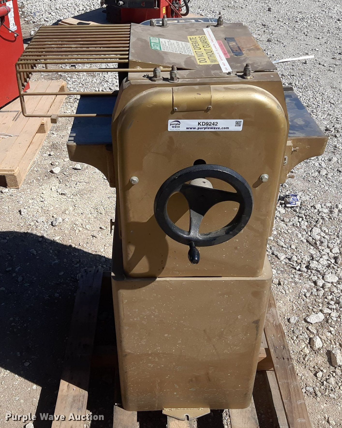 Powermatic 100 planer in Winfield, KS Item KD9242 sold Purple Wave