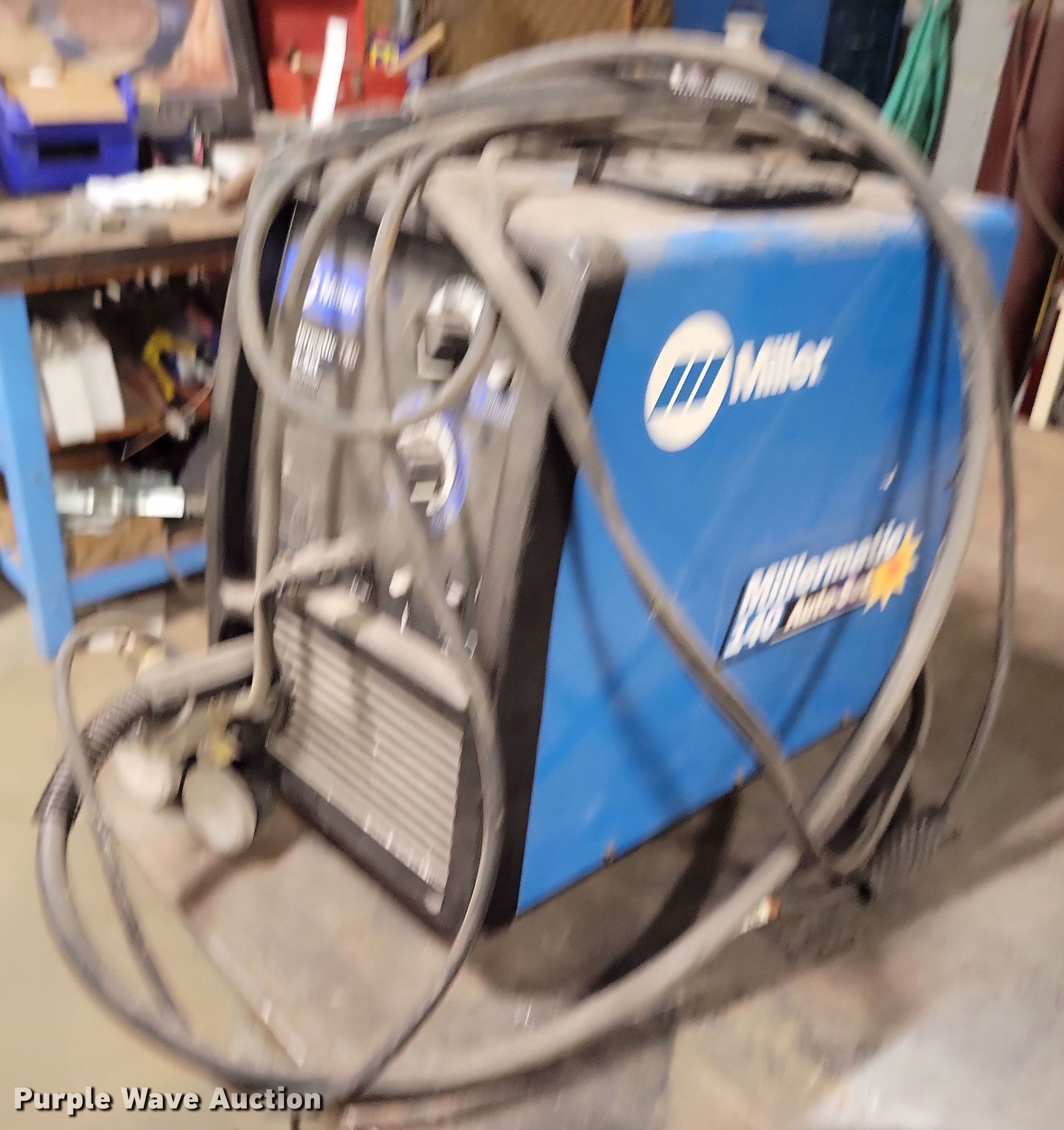 Miller Millermatic 140 AutoSet welder in Des Moines, IA Item LO9808