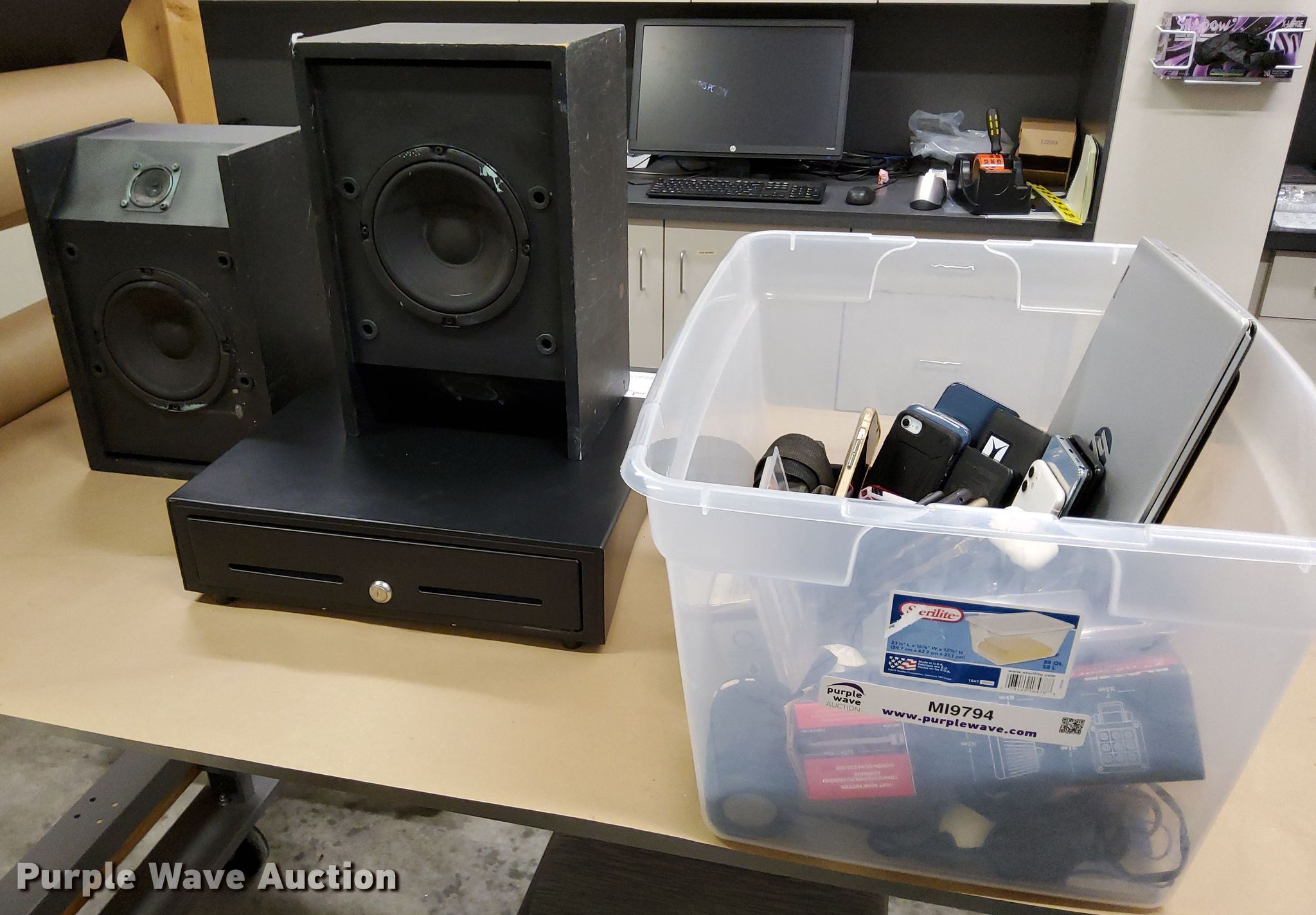 Electronics in Cape Girardeau, MO Item MI9794 sold Purple Wave