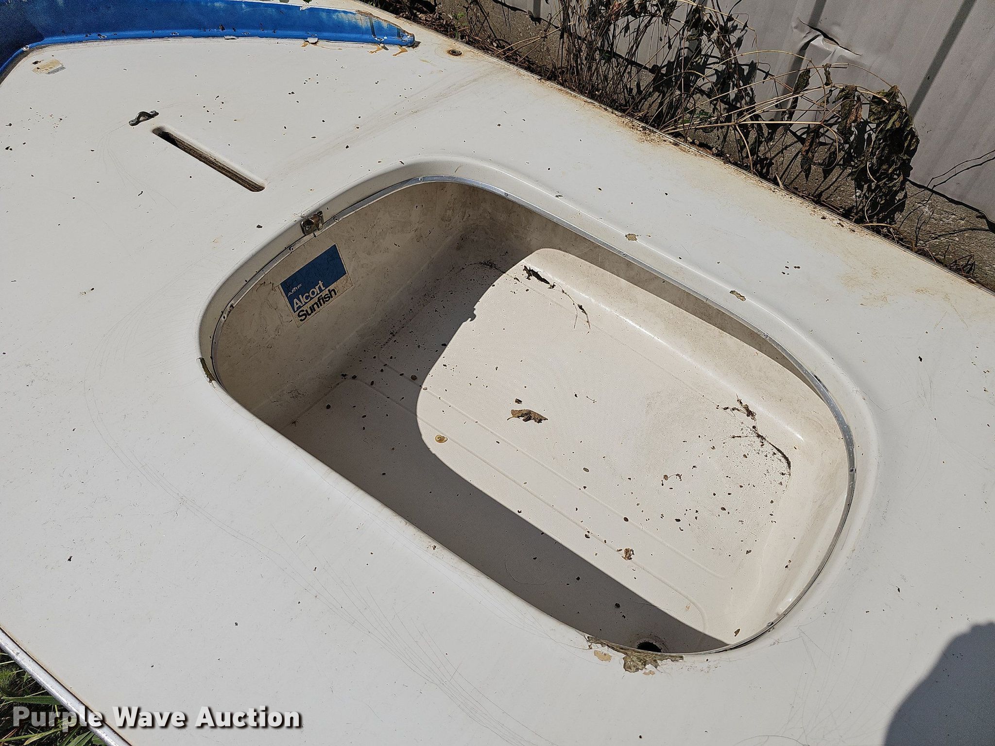 Alcort Sunfish sailboat in Lenexa, KS Item MP9513 sold Purple Wave