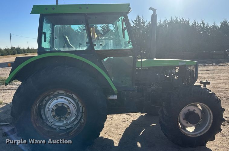 image for item DH1877 1990 Deutz Allis 7085  MFWD tractor