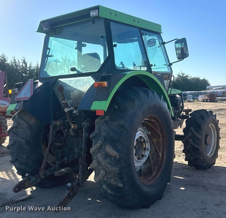 image for item DH1877 1990 Deutz Allis 7085  MFWD tractor