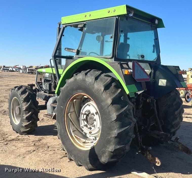 image for item DH1877 1990 Deutz Allis 7085  MFWD tractor