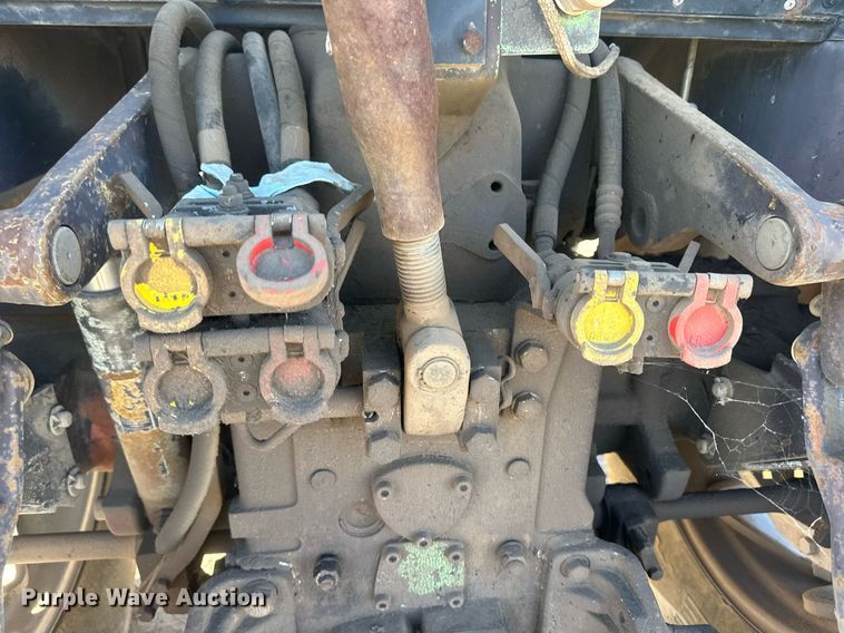 image for item DH1877 1990 Deutz Allis 7085  MFWD tractor