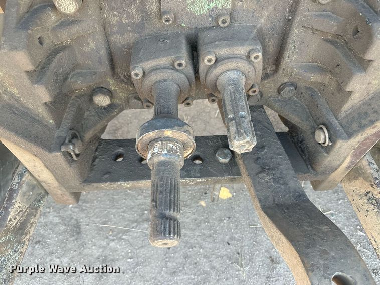 image for item DH1877 1990 Deutz Allis 7085  MFWD tractor