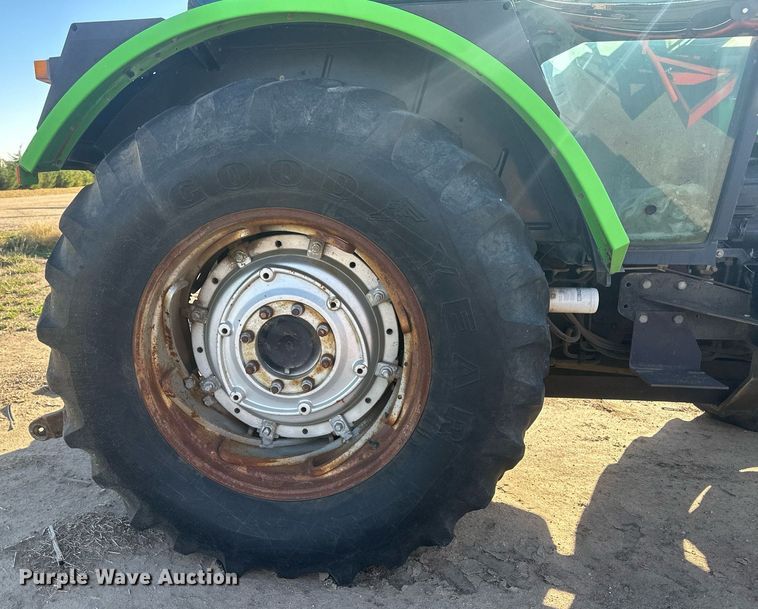 image for item DH1877 1990 Deutz Allis 7085  MFWD tractor