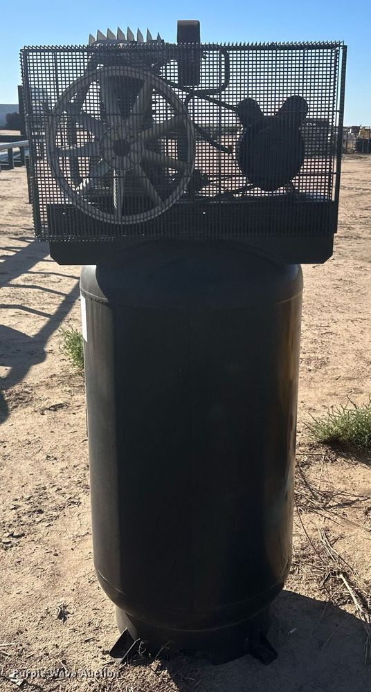 image for item DH1881 Air compressor