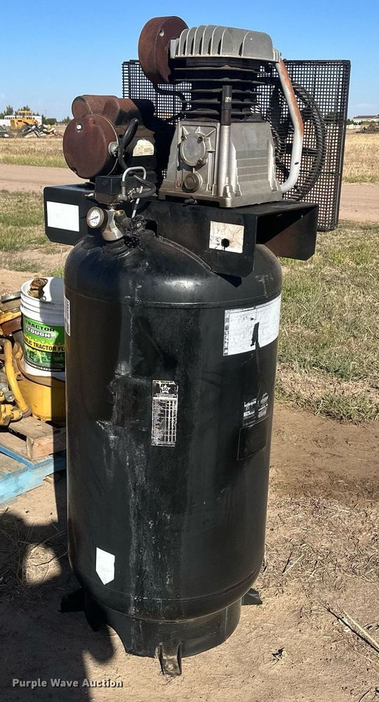 image for item DH1881 Air compressor