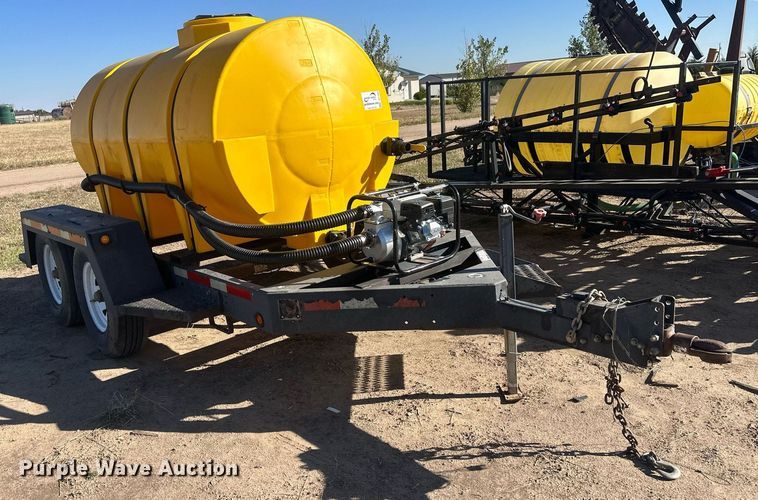 image for item DH1883 Nurse tank trailer